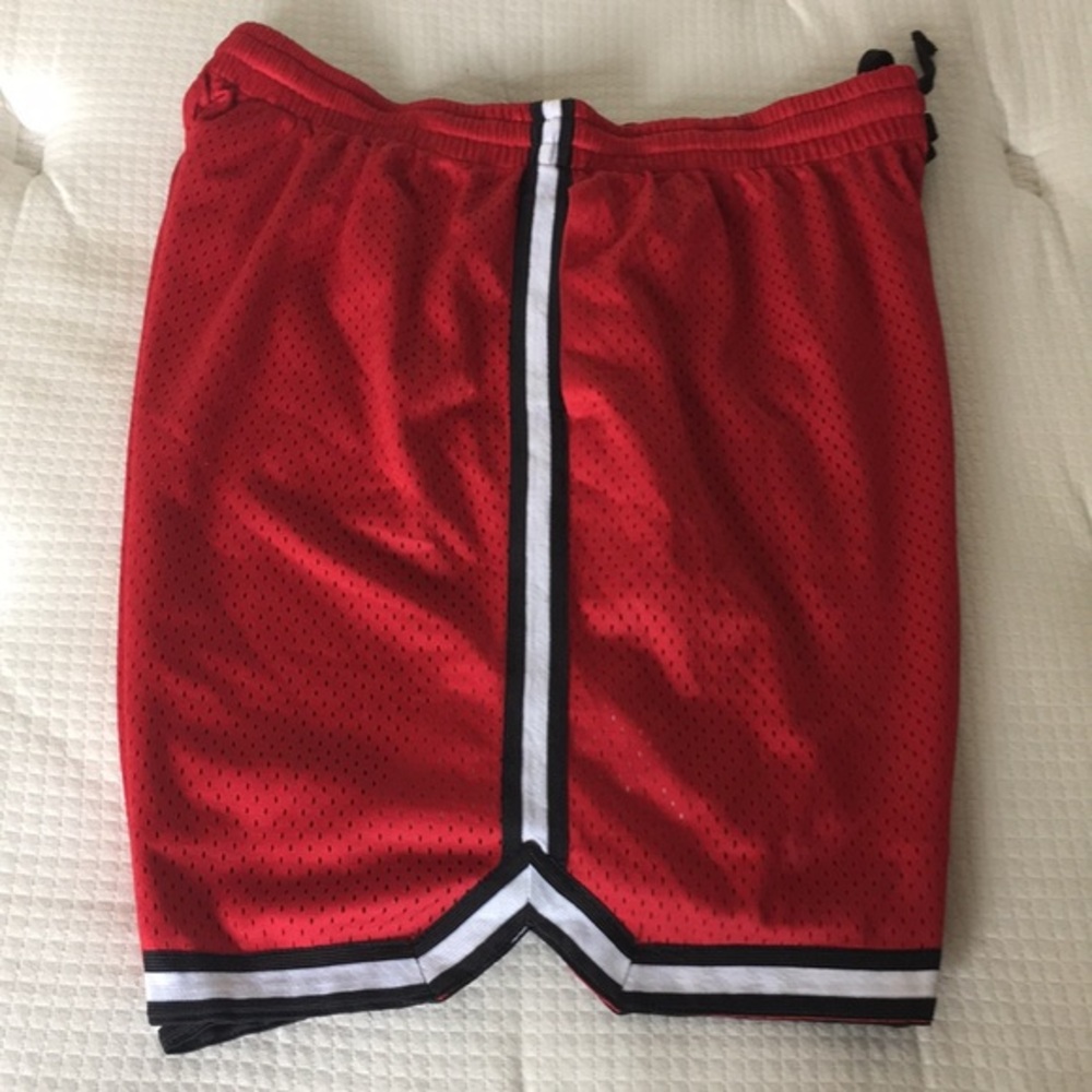 Men STARTER Basketball shorts size 2XL